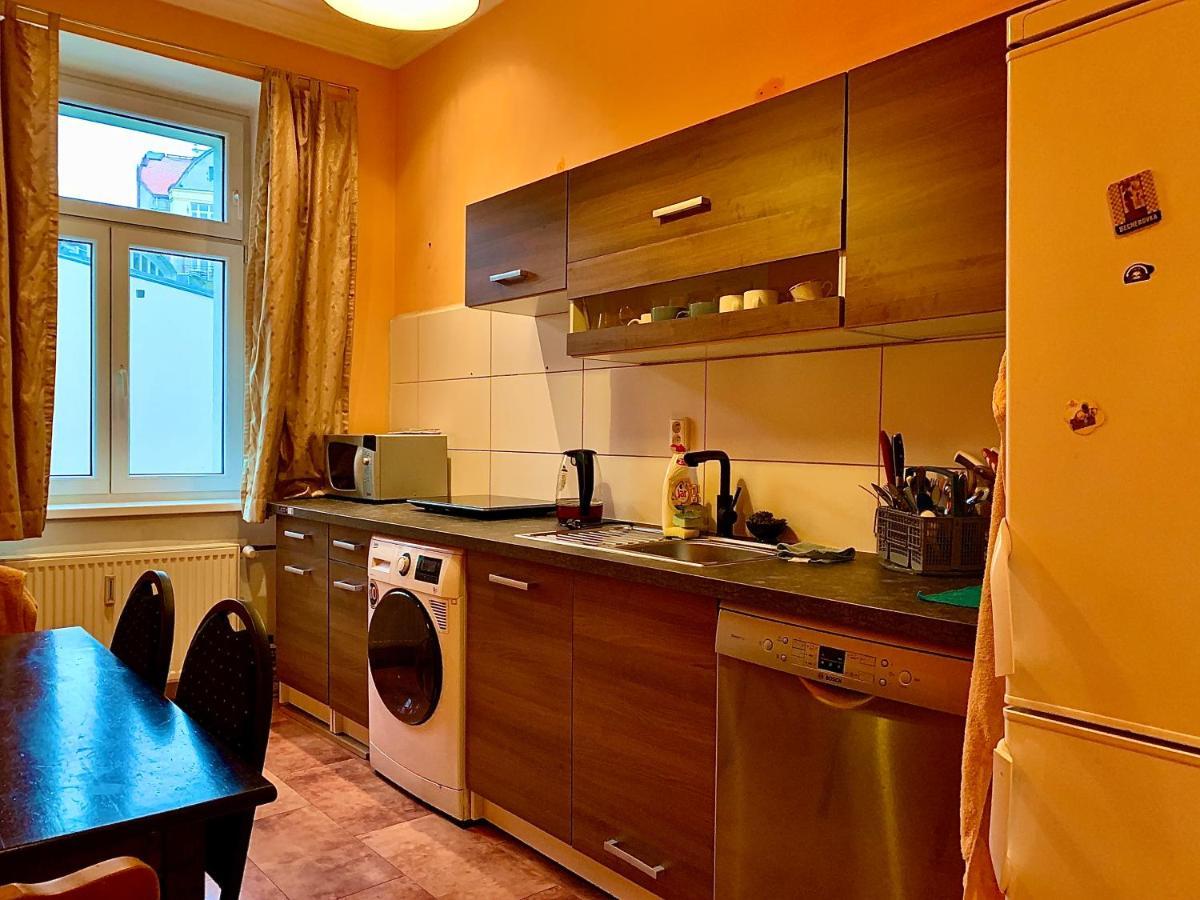 Blue Rose Apartman Κάρλοβι Βάρι Εξωτερικό φωτογραφία