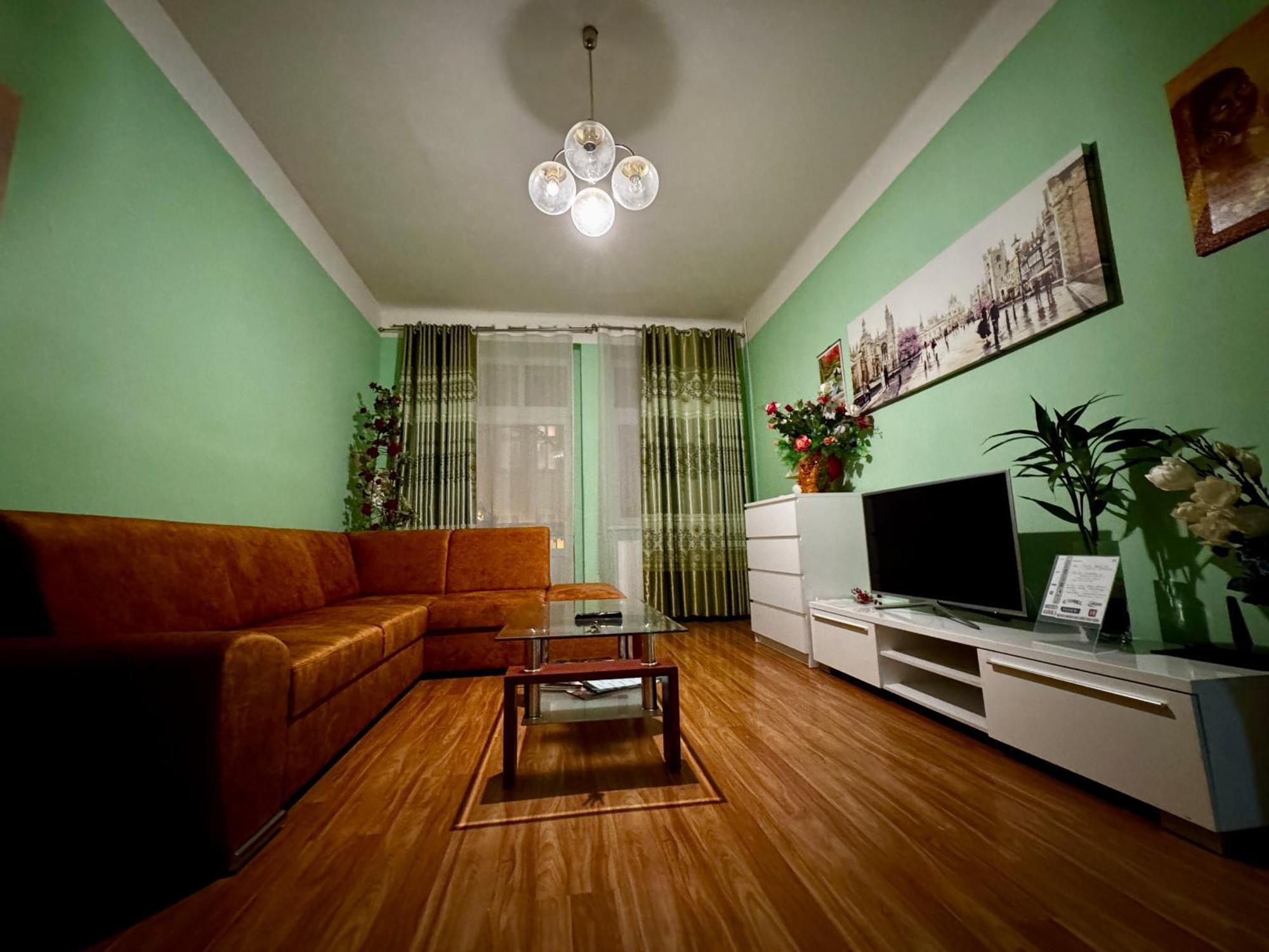 Blue Rose Apartman Κάρλοβι Βάρι Εξωτερικό φωτογραφία