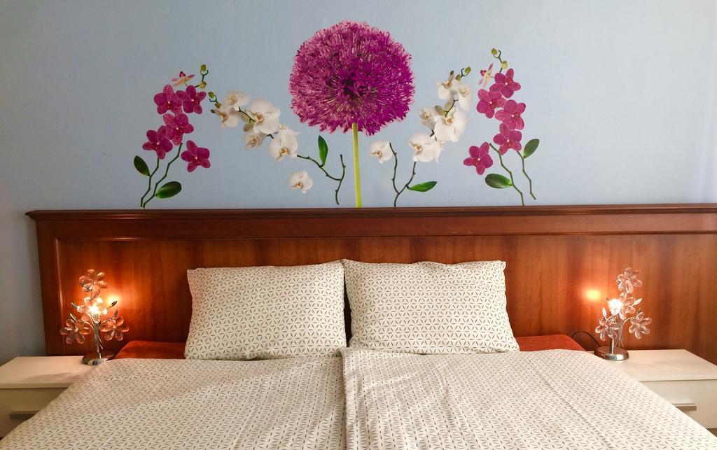 Blue Rose Apartman Κάρλοβι Βάρι Εξωτερικό φωτογραφία